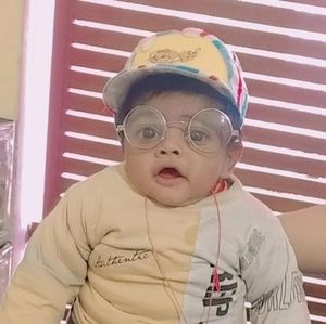 Meet your Posher, Javed